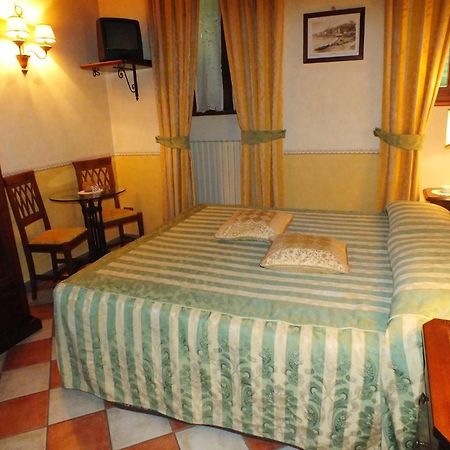 La Contrada Dei Monti Otel Orta San Giulio Dış mekan fotoğraf