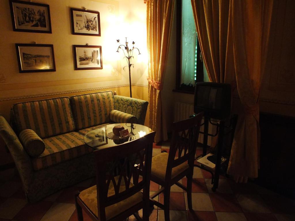 La Contrada Dei Monti Otel Orta San Giulio Dış mekan fotoğraf